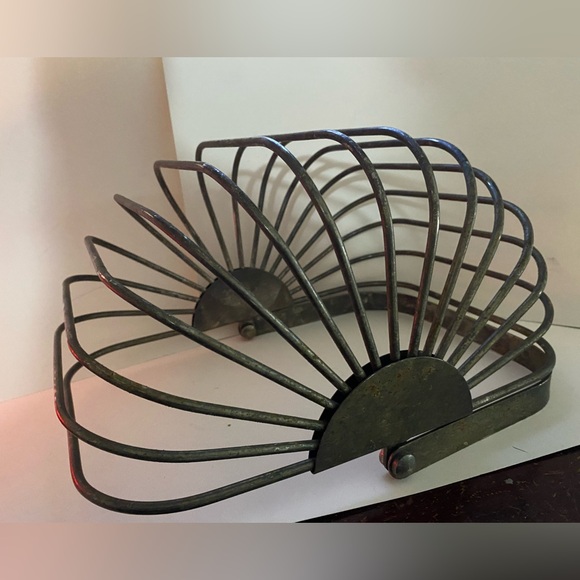 Vintage metal basket - Picture 6 of 9